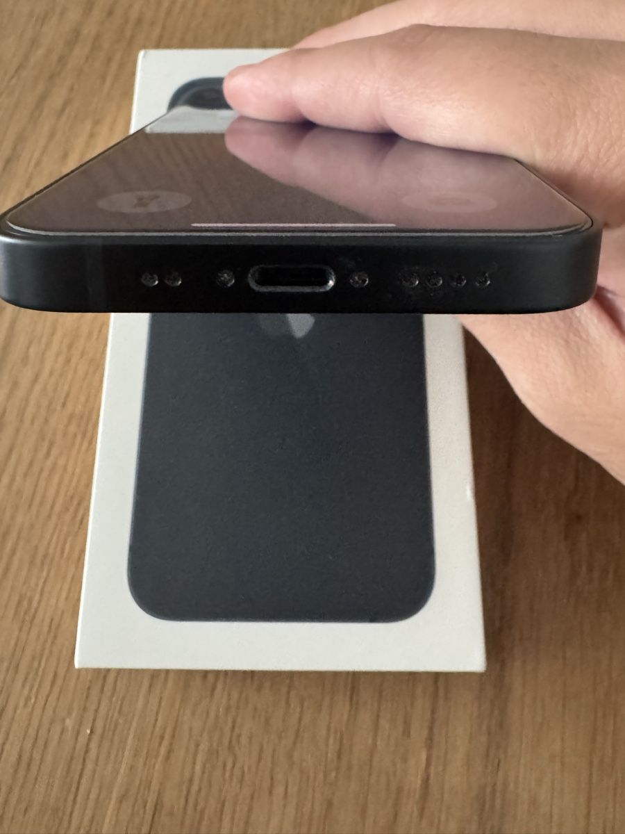 Apple Handys / Smartphones: Apple iPhone mini 13 - 512GB - Mitternacht – Gebraucht aus Dietikon von FamilyGuy-04 4