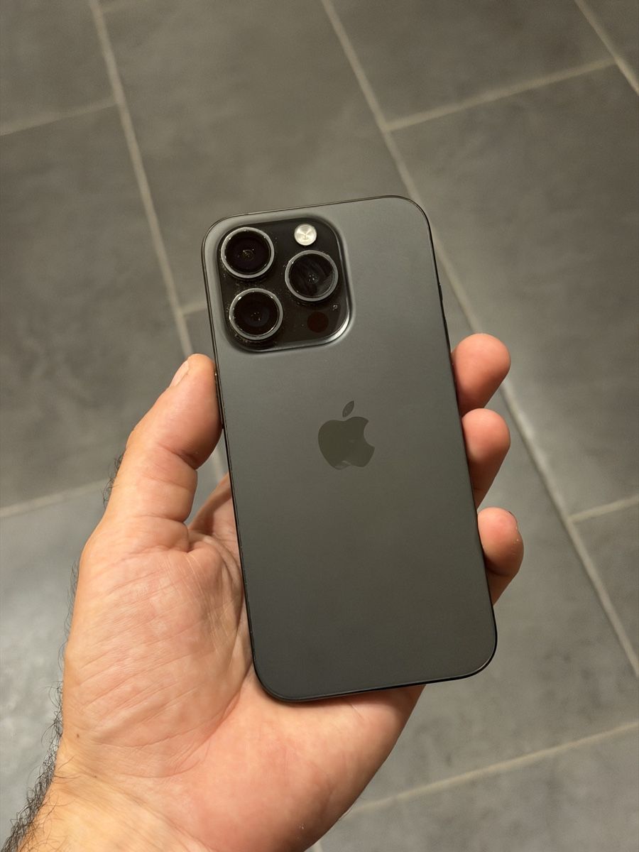 Apple Handys / Smartphones: Apple iPhone 15 Pro Titanium Black 128GB TOP Zustand – Neu (gemäss Beschreibung) aus Basel von Drgtc 1