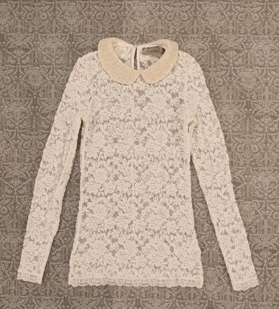 Bluse, weisse Spitze mit Perlenkragen, Gr. 34, neuwertig