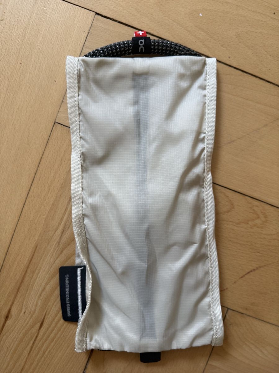Taschen: On Tasche klein – Gebraucht aus Bern von Laufsport3000 2