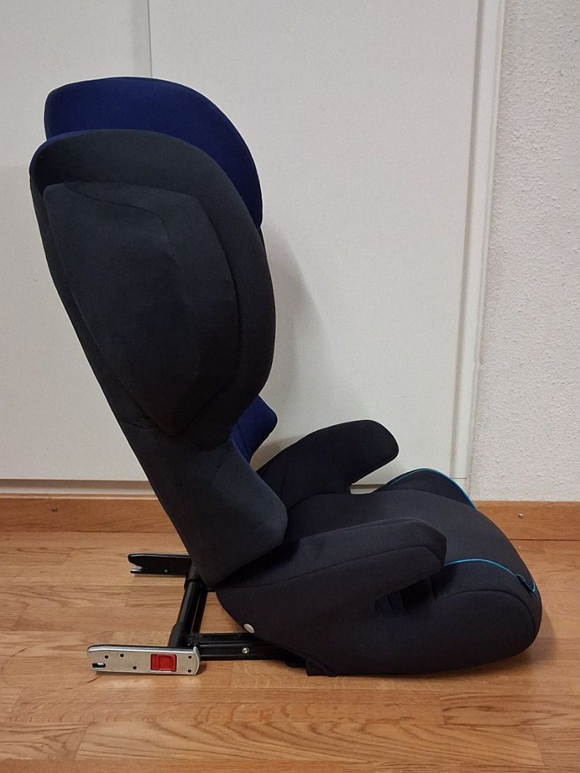 Cybex Seggiolini per auto: Kindersitz Cybex Juno 2-Fix blau schwarz – Usato da Bern venduto da KavIndustries 3