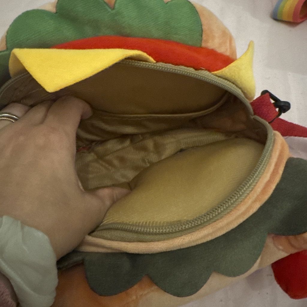 Borse da donna: Hello Kitty Burger Bag – Nuovo (secondo la descrizione) da Bern venduto da Bibimyeon 3