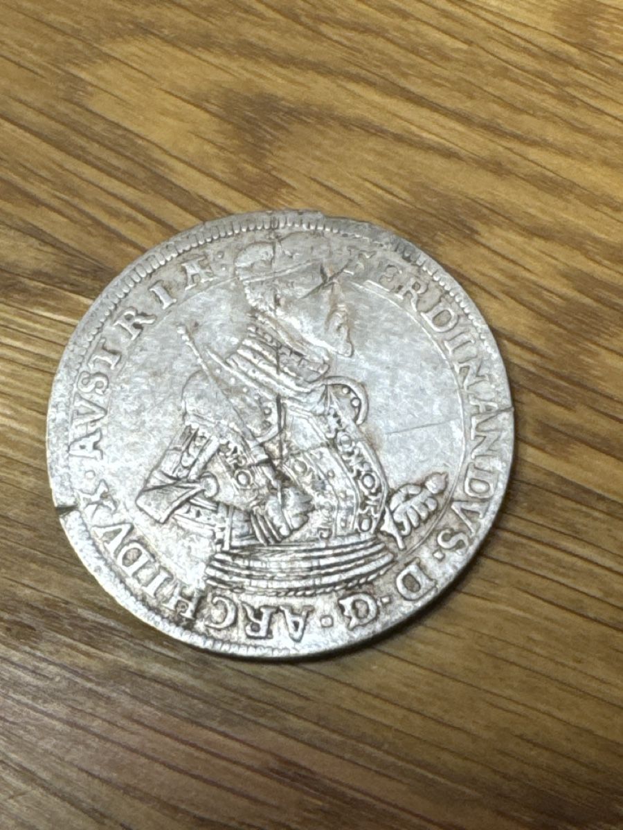 Tutti le monete: Thaler Archiduc Ferdinand II Comte de Tyrol TB  – Usato da Villars-sur-Glâne venduto da Graca03 1
