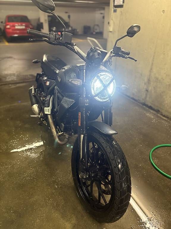 Ducati Strada: Ducati Scrambler Icon 2025 – Usato da Münchwilen TG venduto da VeniceBeach02 2