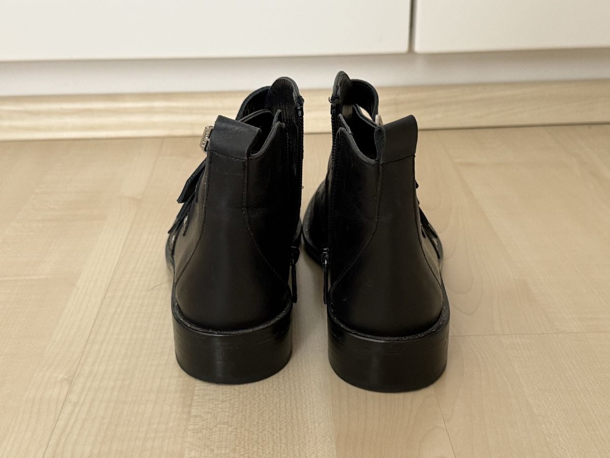 Navyboot Scarpe da donna: Schwarze Navyboot Leder-Stiefeletten – Usato da Neerach venduto da lar_tkp2 3