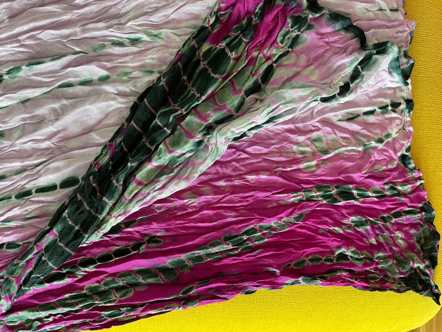 Foulard & Sciarpe: Soaked Damenschal – Usato da Feusisberg venduto da Mila1122 3