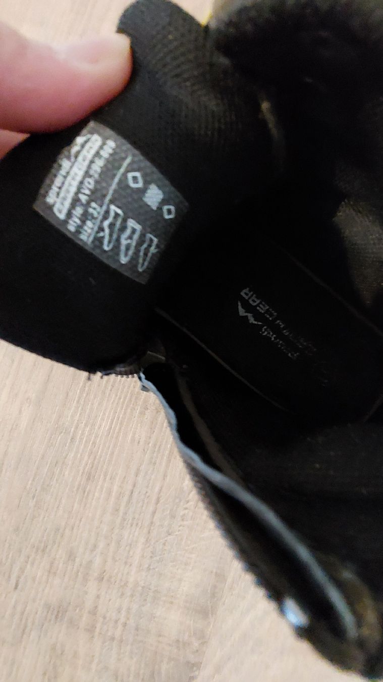 Scarpe per ragazzi: Wanderschuhe Junge Gr 33 – Usato da Egolzwil venduto da mobiledeluxe 4