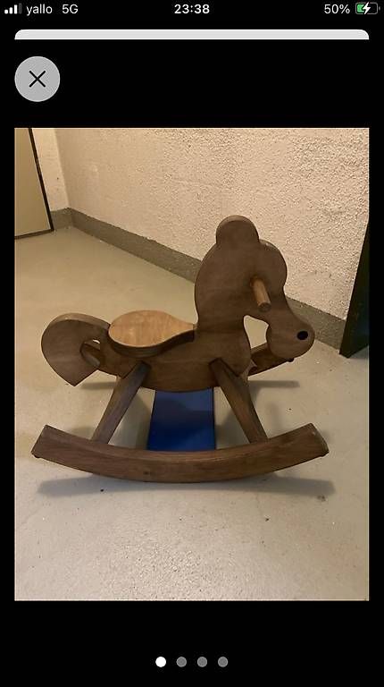 Jouets: Schaukelpferd  – D'occasion à Eschlikon TG par Urs.knopf 2