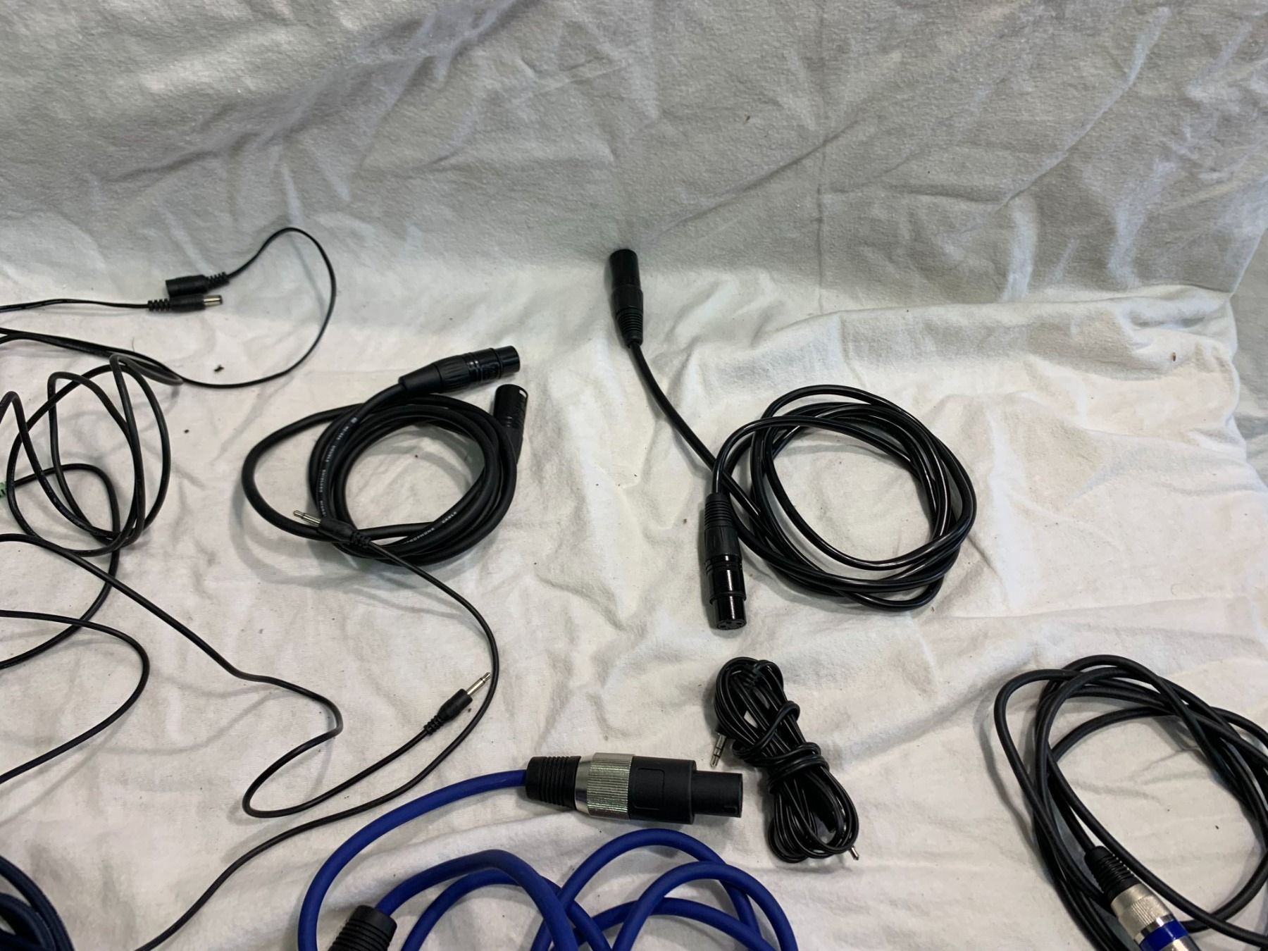 Cavi: Set mit diversen Kabel (S656) – Usato da Däniken SO venduto da Profog1 2
