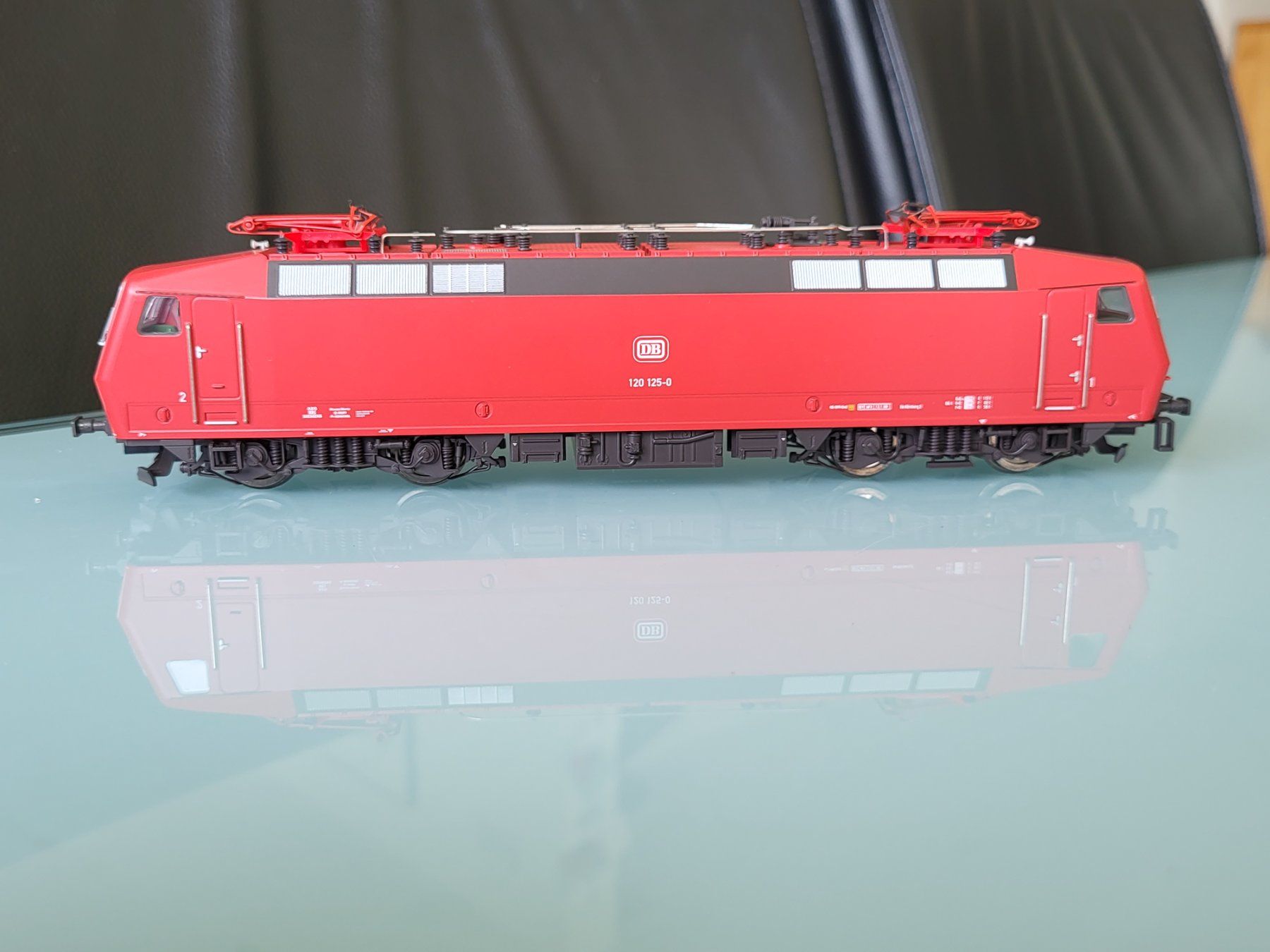Trix Modelleisenbahnen: H0  TRIX  22603  DB  Baureihe 120 NEU ! – Neu und originalverpackt aus Oberburg von sensetal 7