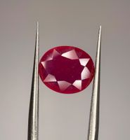 Ab 1 Fr. - 4.65 ct natürl. Rubin Edelstein mit Zertifikat