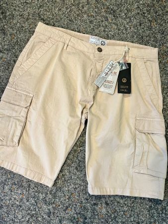 Cargo Bermuda KILLTEC, BW/Elastan, Gr.56 / XXL fabrikneu!!!
