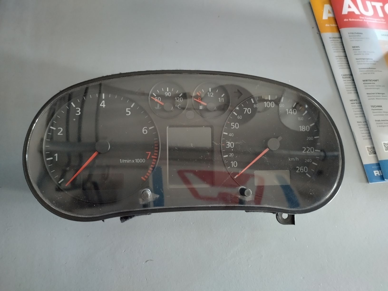 Audi Tutti pezzi di ricambio auto: Tacho/Kombiinstrument Audi A3 – Usato da Dicken venduto da GF9115