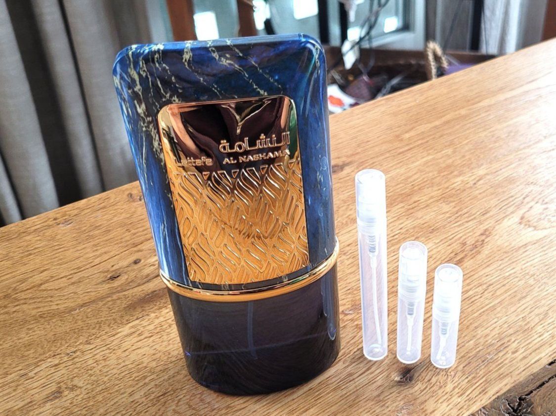Lattafa Profumi & Eau de Toilette: Lattafa Al Nashama Caprice - 3ml Abfüllung – Usato da Zürich venduto da Flatus