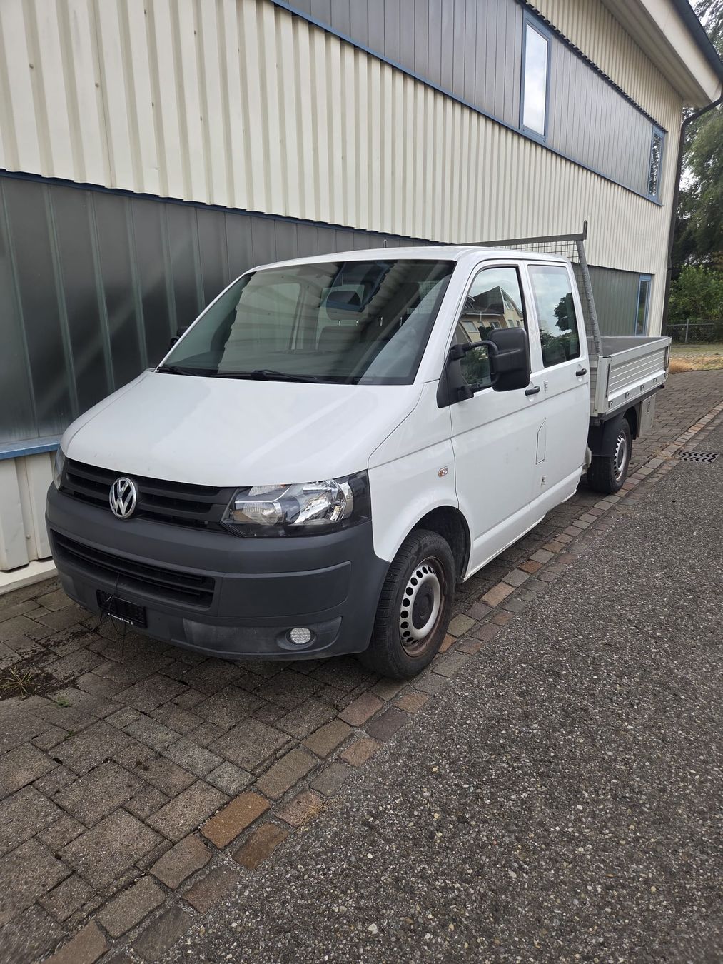 VW Veicoli commerciali: Vw t5 Diesel 4x4 – Usato da Bronschhofen venduto da Timi.g