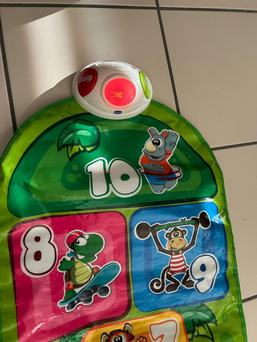 Chicco Tappeto da gioco: Tappeto musicale Chicco Jump & Fit Playmat – Usato da Melano venduto da H-Sara 1