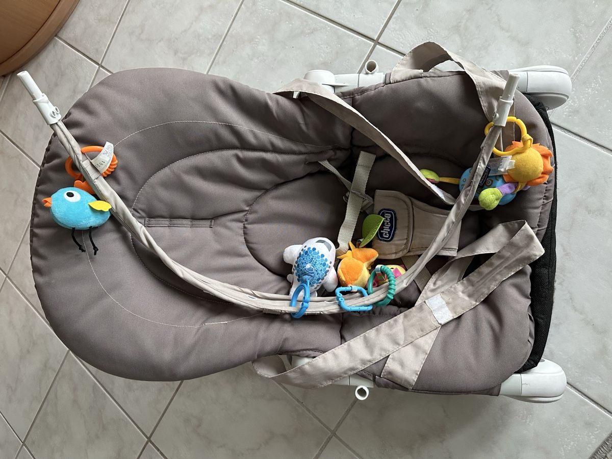 Chicco Sdraiette & Sdraiette a dondolo: Babywippe Chicco – Usato da Oberengstringen venduto da Affeier0 2
