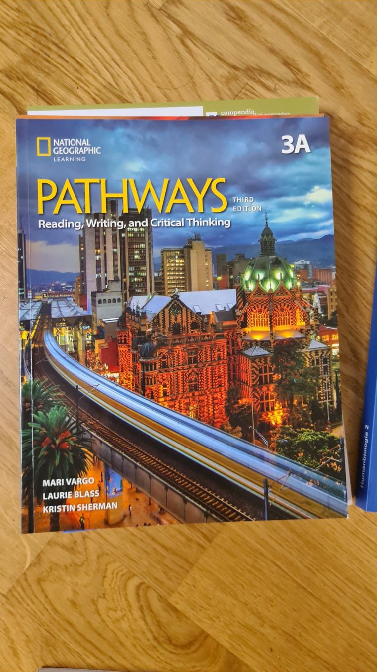 Bücher: Pathways Reading, Writing, and Critical Thinking – Neu (gemäss Beschreibung) aus Bern von KavIndustries