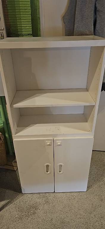 Cassettiere: Kinderkommode zu verschenken – Usato da Fehraltorf venduto da K.Schilling 1