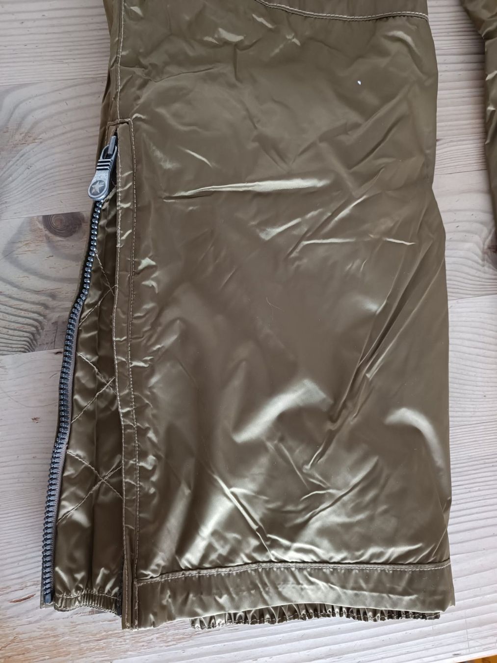 Jet Set Pantaloni: JET SET Damen Skihose – Usato da Chur venduto da cor_v5bh 2