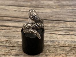 Ring Schlange Sterling Silver mit Markasiten Gr 53,5 - mega!