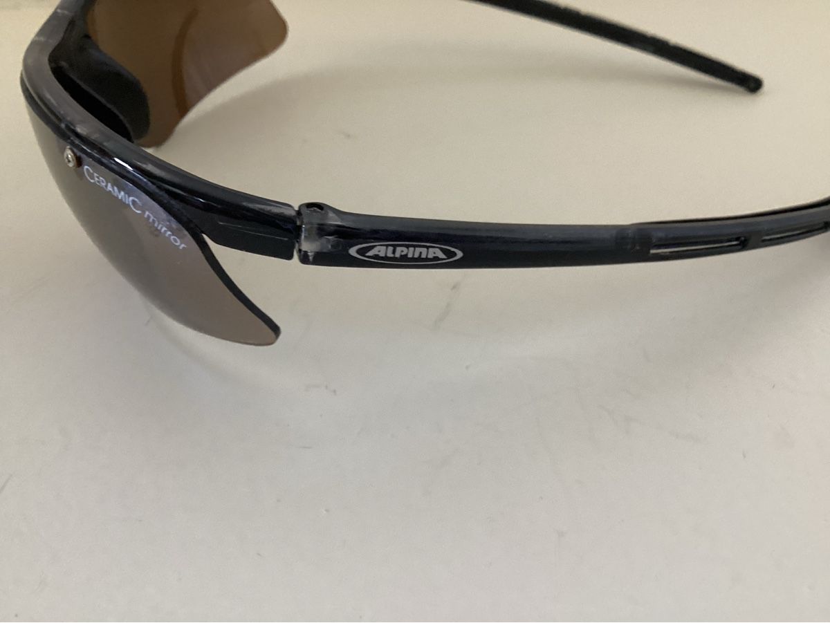 Alpina Brillen & Gläser: Alpina, Sonnenbrille – Gebraucht aus Salenstein von Esprit57 1