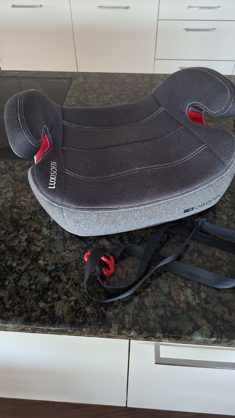 Osann Seggiolini per auto: Kindersitz Erhöhung LuxIsofix – Usato da Männedorf venduto da Spargeluno