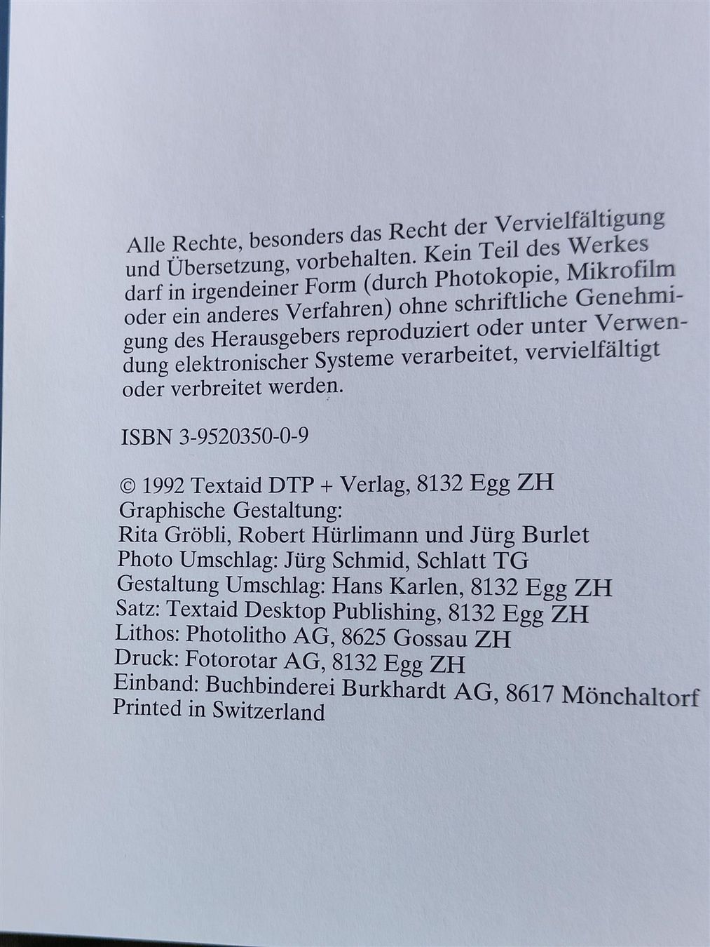 Schweizer Armee Uniformi: Buch Militäruniformen 1852 bis 1992 – Usato da Bauma venduto da SwissMilitaria 2