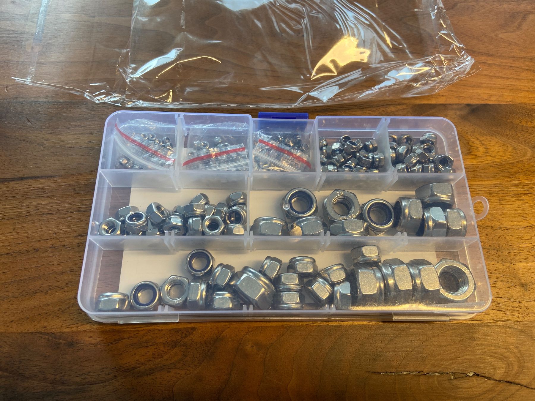 Quincaillerie: 265Pcs. Edelstahl  Nylock Mutter Mutter Hex Nylon Einsatz – Neuf avec emballage d'origine à Seon par Aaargauer01 7