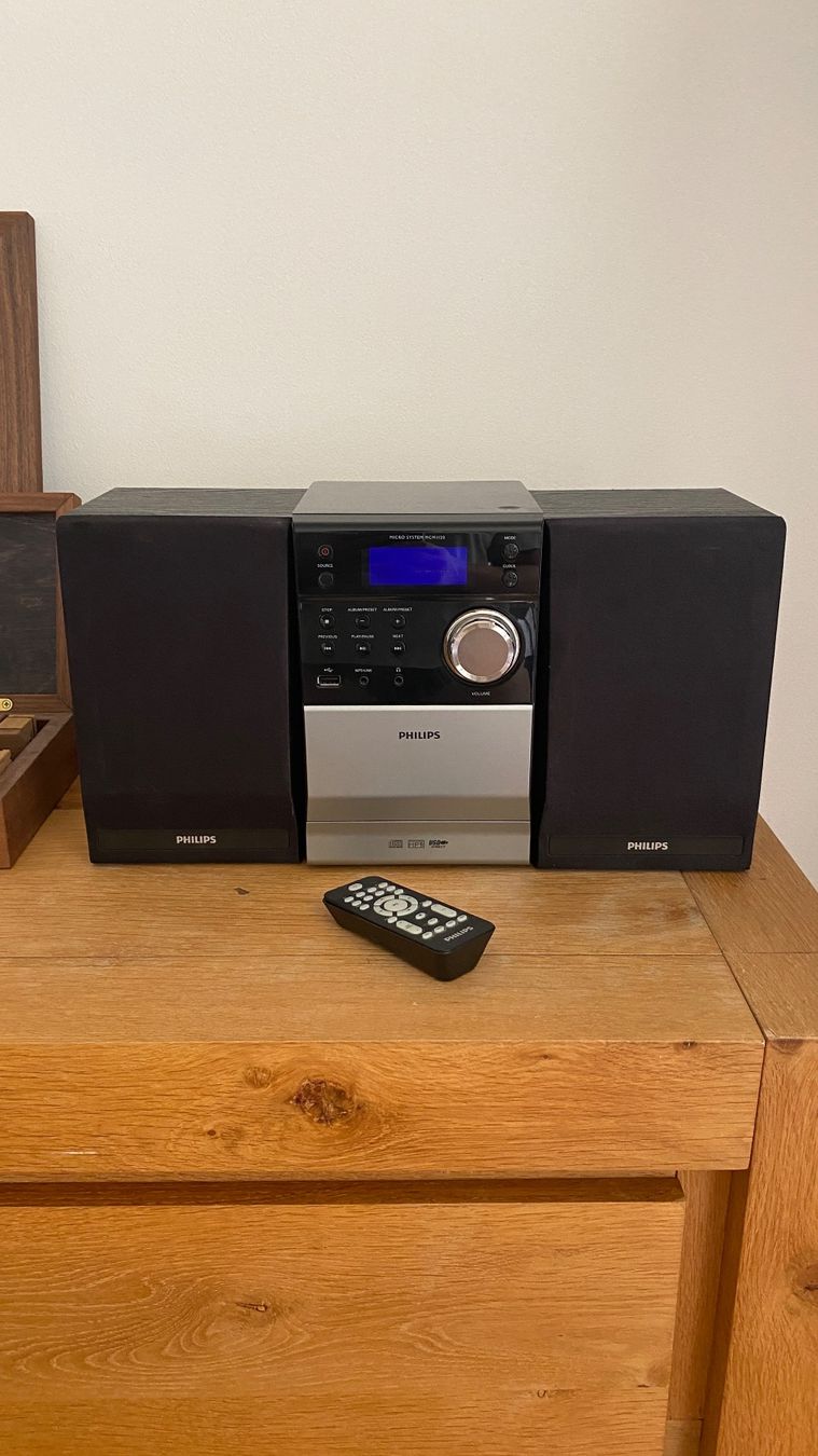 Philips Lettore multimediale & Streamer: Philips Micro System Stereoanlage mit Fernbedienung CD Ka... – Usato da Stettlen venduto da gia_qvk5 1