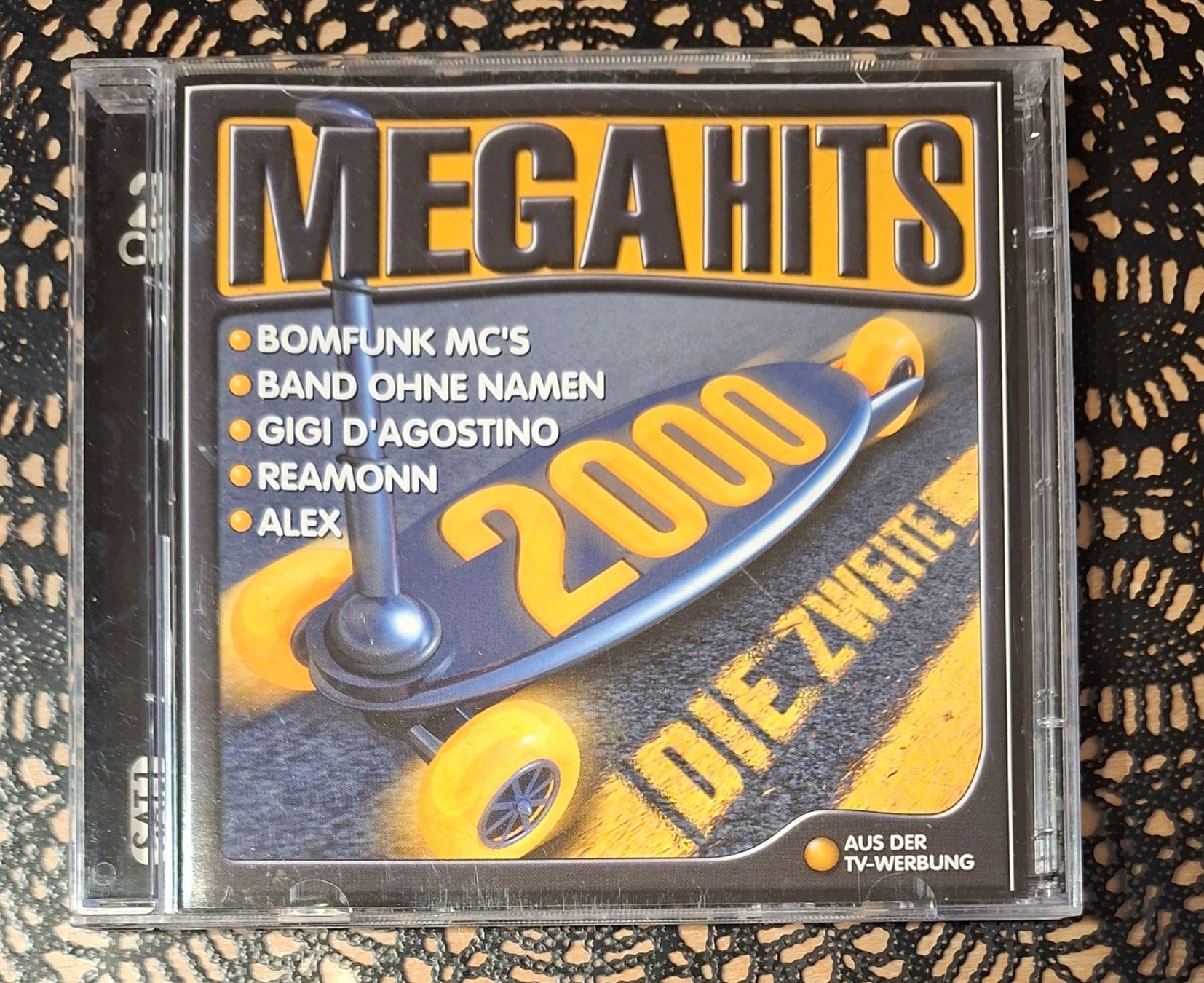 CD: Mega Hits 2000 Die Zweite, Pop Hit Compilation Sampler 2000 – Usato da Schönenberg TG venduto da breiti12