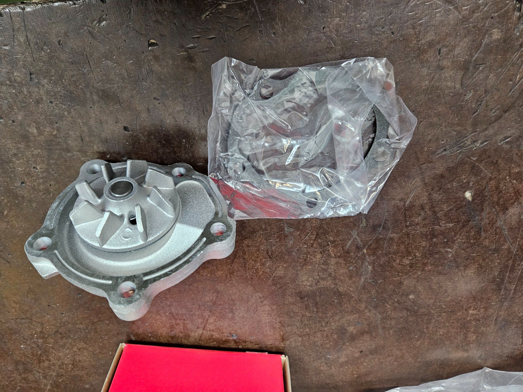 Suzuki Tutti pezzi di ricambio auto: Suzuki Wasserpumpe – Nuovo e nell'imballaggio originale da Winterthur venduto da ThomasVtec 1