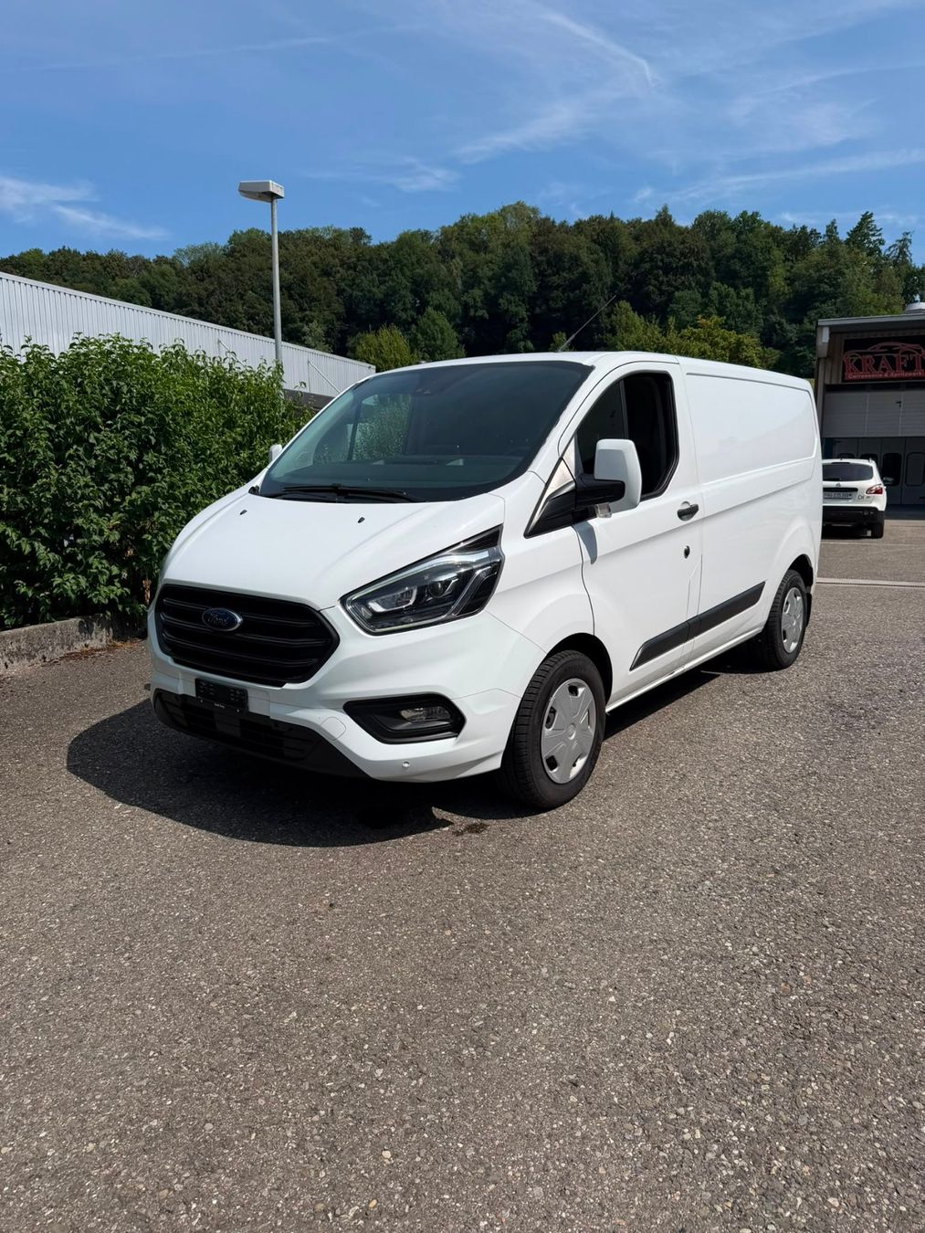 Ford Véhicules utilitaires: Ford Transit Custom L1, TDCi, 130 PS – D'occasion à Lengnau AG par TDCB