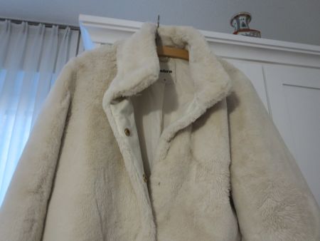 Flauschige Damen Winter Jacke /Gr. S
