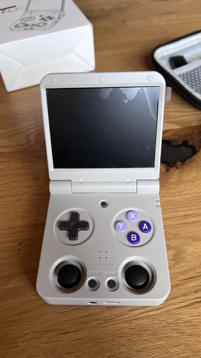 Console: MIYOO Flip V2 Emulator Handheld Spielkonsole – Nuovo e nell'imballaggio originale da Niedergesteln venduto da JackHendry 5