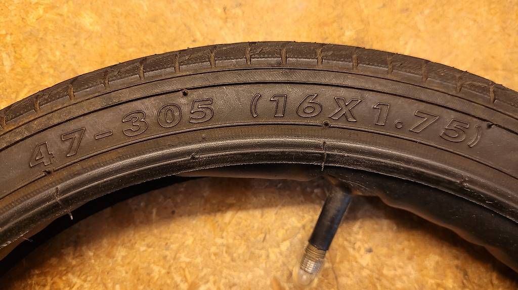 Pneumatici & Ruote complete: Fahrradreifen 16x1.75 - gratis – Usato da Winterthur venduto da widmemar 1