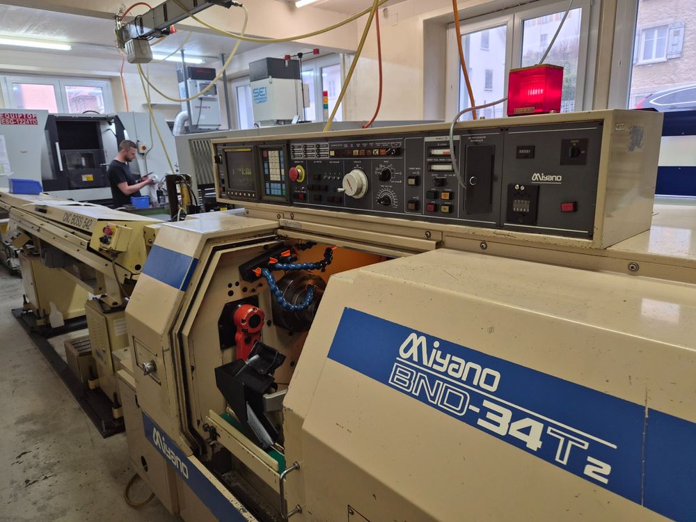 Tour MIYANO BND-34 T2 + embarreur IEMCA (Gebraucht) in La Chaux-de ...