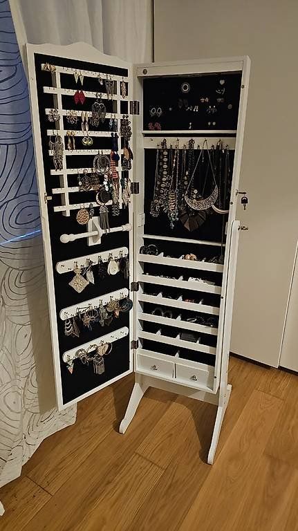 Miroirs: Spiegelschrank – D'occasion à Niederhasli par Mina40 1