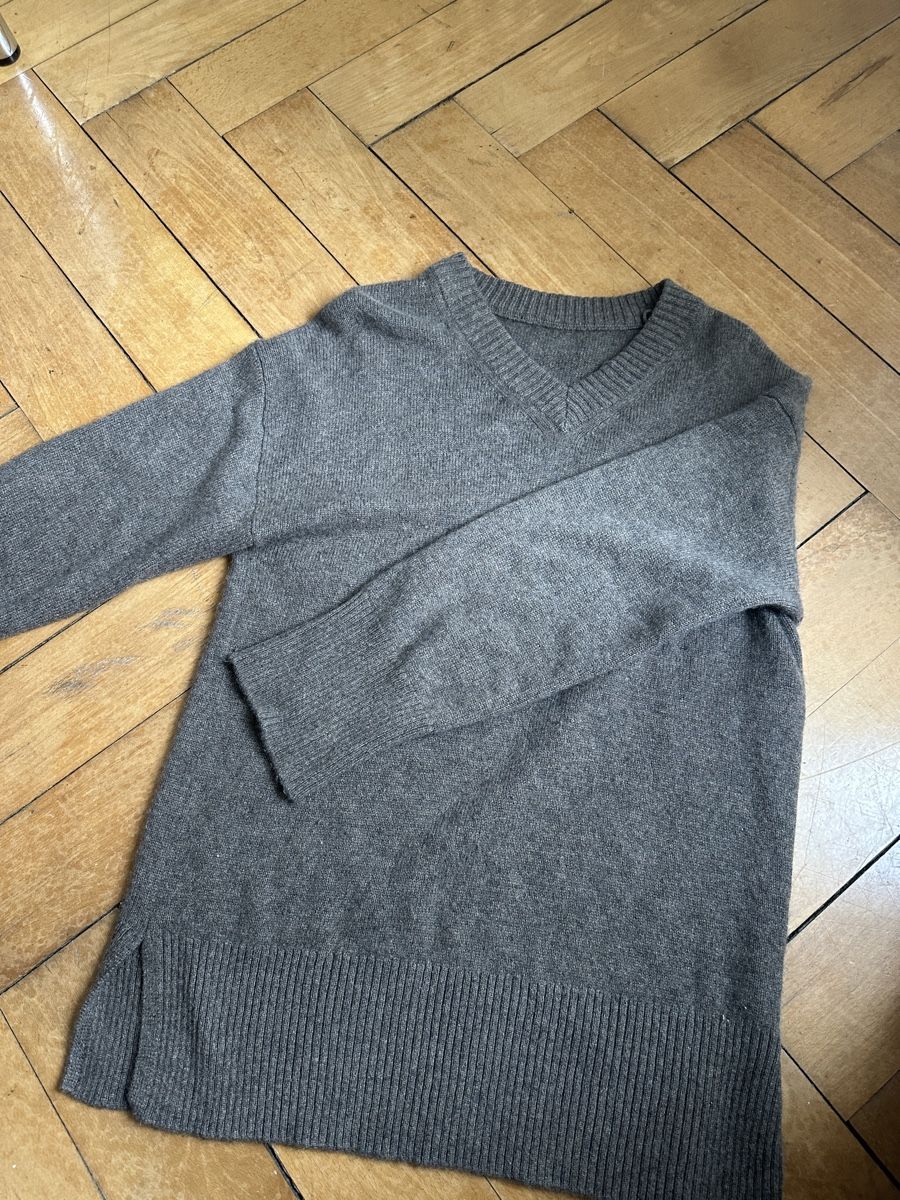 Pullover & Sweatshirts: 100% Cashmere Pullover V-Ausschnitt beige/grau  – Neu (gemäss Beschreibung) aus Luzern von w.welihodska 6