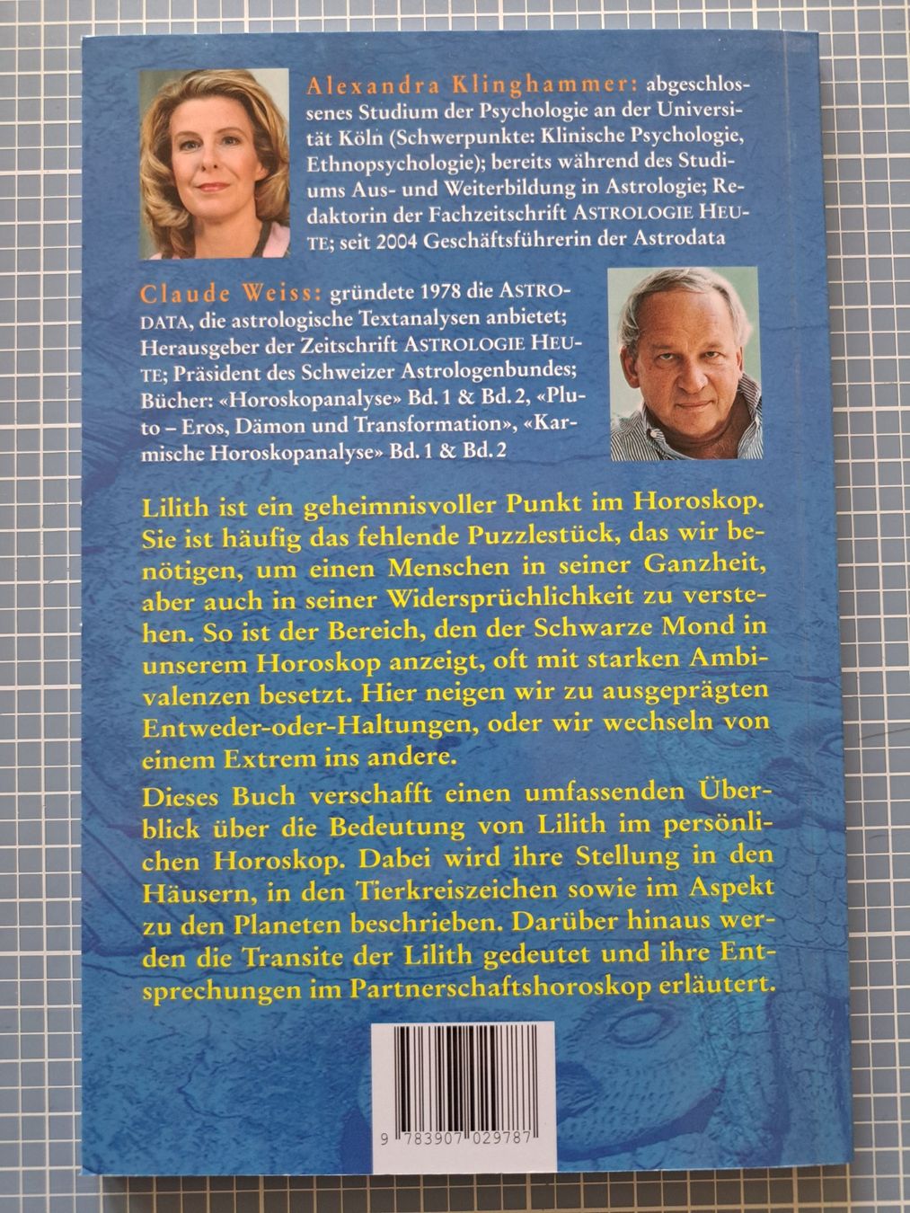 Libri: Die Lilith-Fibel / Astrologiebuch – Usato da Oetwil am See venduto da Kuechenzeit 1
