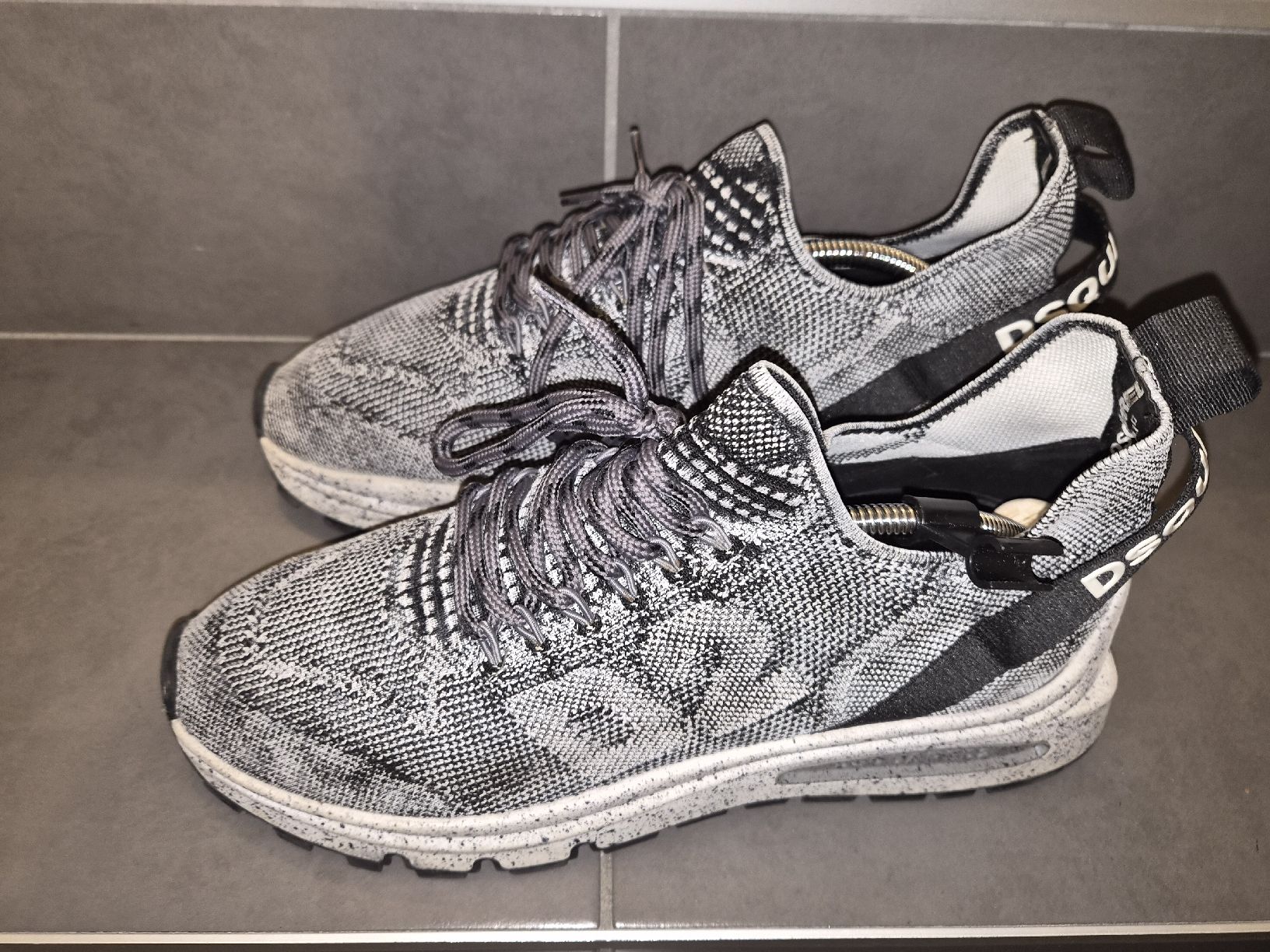 Dsquared2 Scarpe da uomo: Sneakers Dsquared2 en 43 – Usato da Font venduto da Stef75 3