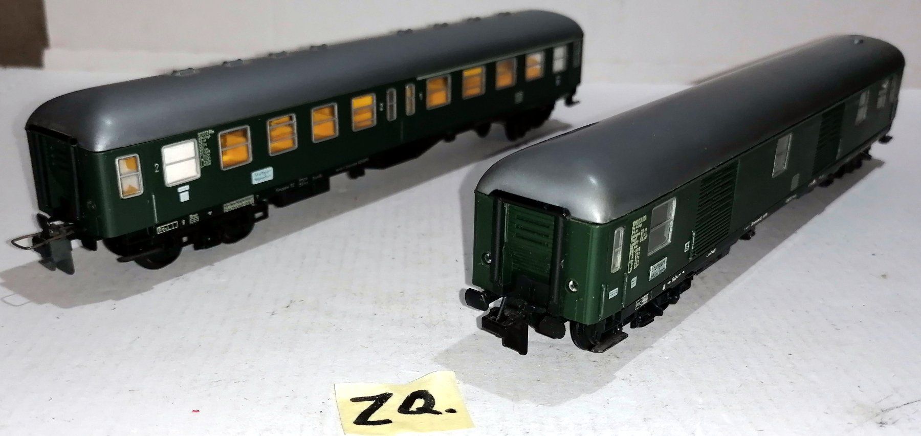 Trix Modellini di ferrovie: ZQ) Trix Express 2 Wagen – Usato da Brittnau venduto da Regina35