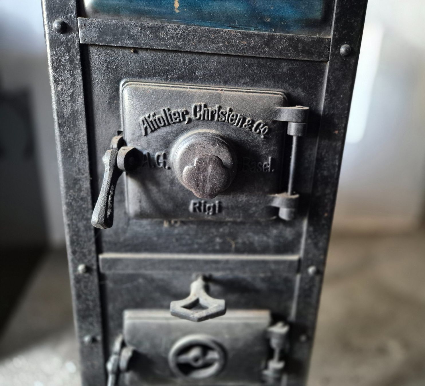 Altri mobili d'antiquariato: Alter Ofen Affolter, Christen & Co – Usato da Auenstein venduto da Y.C. 1