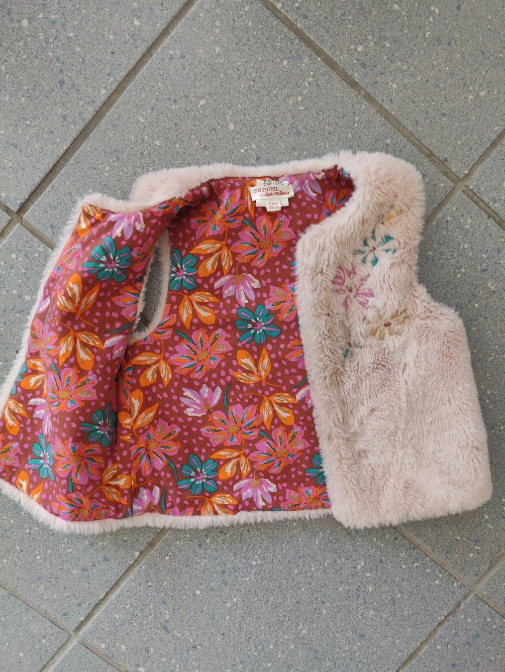Altro abbigliamento per bambina: Fellweste DPAM gr. 98 – Usato da Bern venduto da linouma