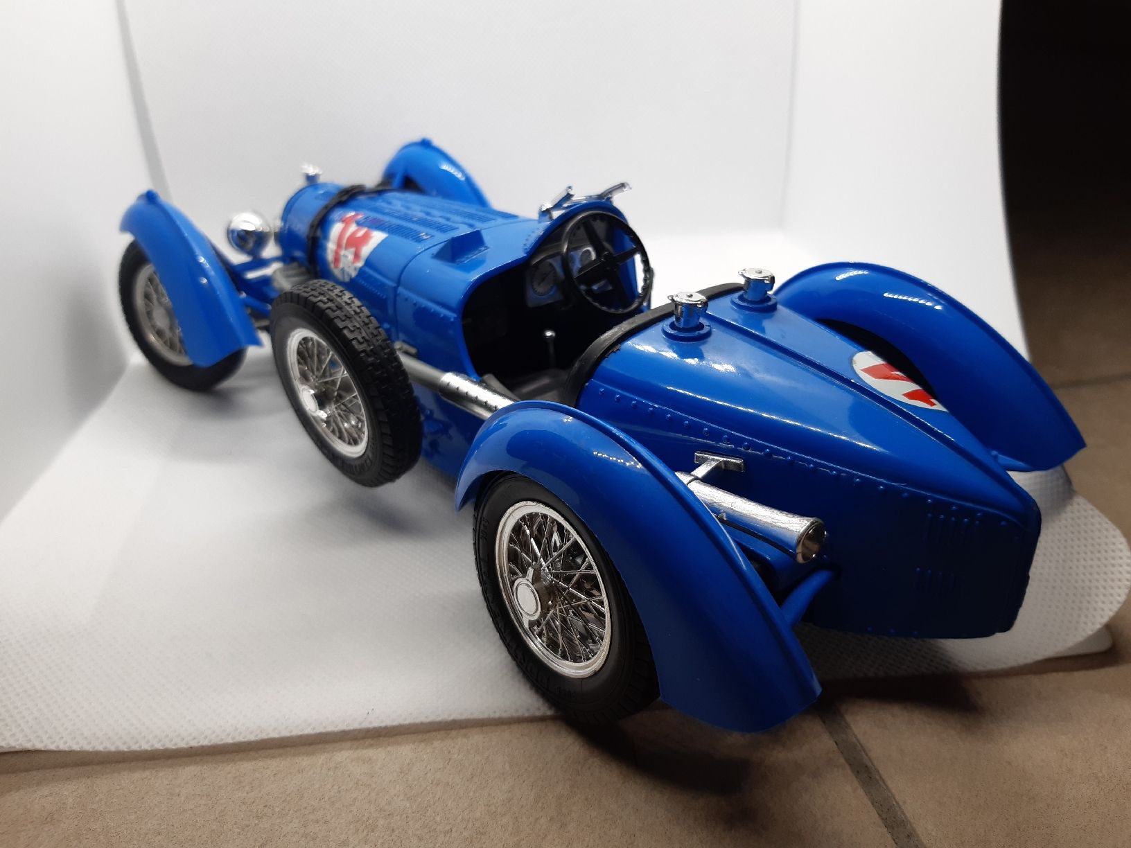 Bburago Modellini d'auto: Burago 1/18 Bugatti type 59 – Usato da Penthalaz venduto da Allgoodsuisse 2