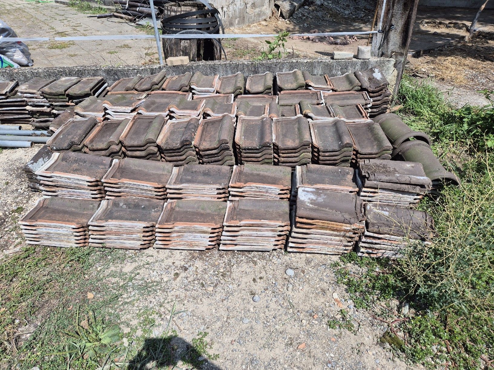 Sonstiges Baustoffe: Dachziegel 30m2 – Gebraucht aus Wasterkingen von mimi964