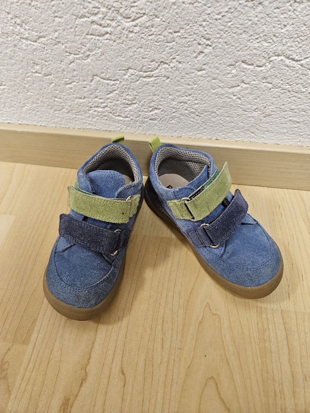 Scarpe per ragazzi: Richter, Barfussschuhe Gr.24 – Usato da Wallenwil venduto da Alain2010