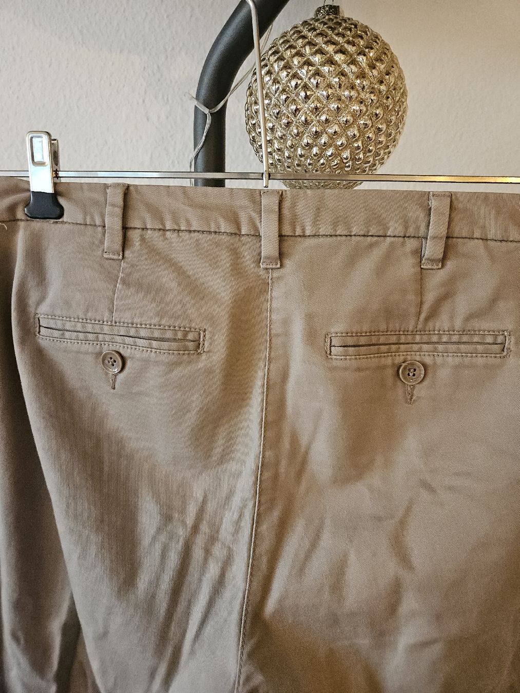 Sisley Pantaloni: Kleider ab 2 Fr. - Sisley Hose – Usato da Zürich venduto da LK0138 4