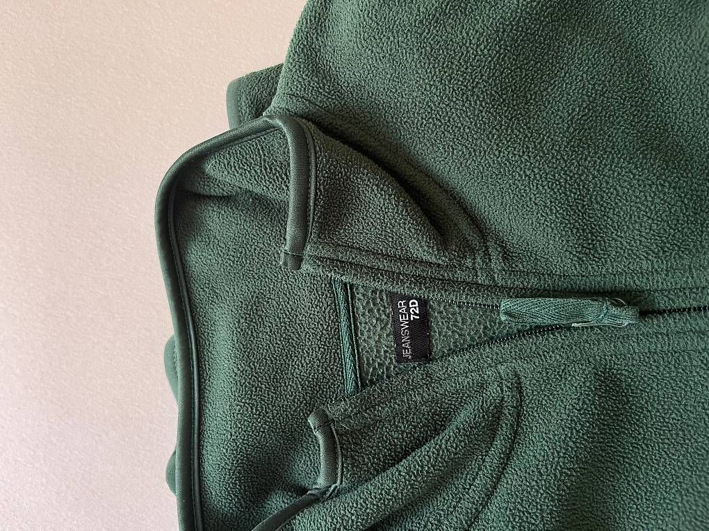 Maglioni & Felpe: GRÜNER FLEECEPULLOVER MIT REISSVERSCHLUSS – Usato da Maur venduto da tab_z9rh 4