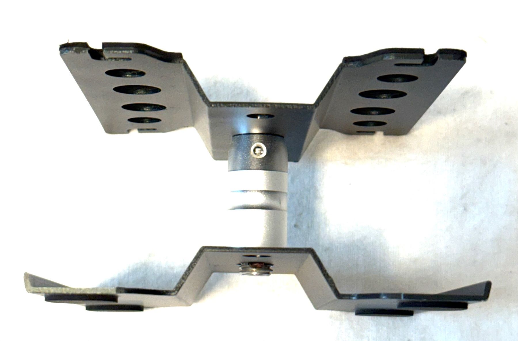 Modellismo RC: SUPPORT BUGGY 1/10 CORALLY – Usato da Yverdon-les-Bains venduto da Fijo-rc 4
